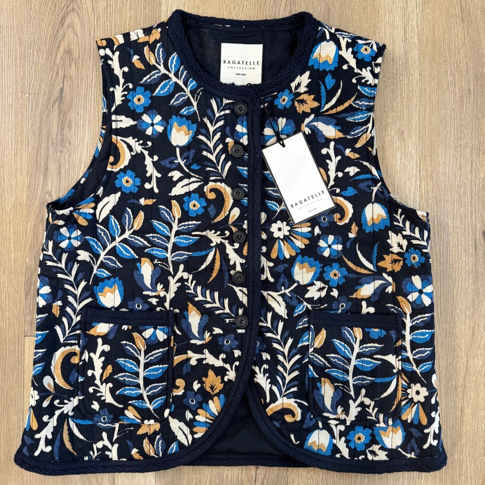 Bagatelle Collection New York Quilted Floral Print Vest‎ Women's Size Medium NWT